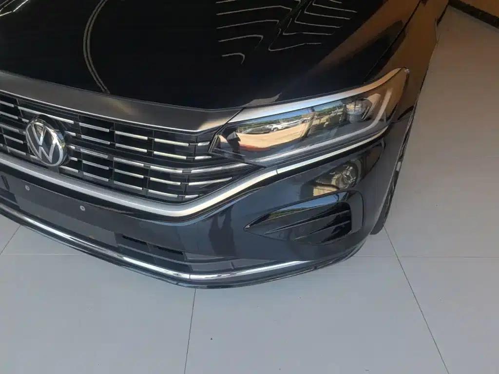 2022 Volkswagen Passat 330TSI Elite Edition — миниатюра 24