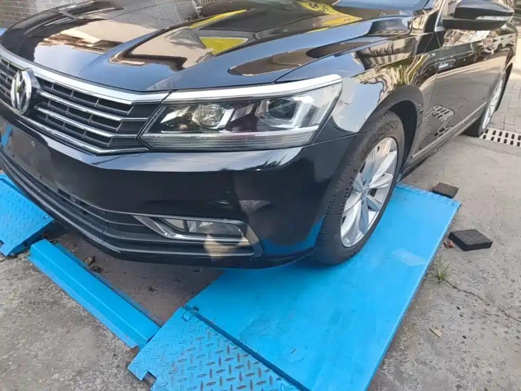 2017 Passat 330TSI DSG Premium Edition — миниатюра 24