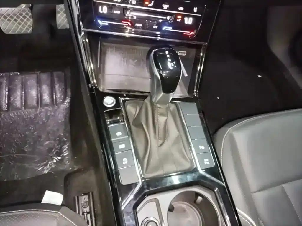 2024 Passat 380TSI Starry Sky Luxury Edition — миниатюра 14
