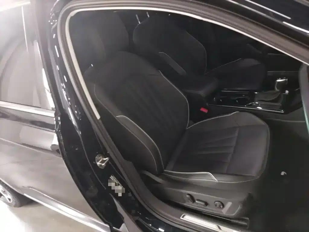 2024 Passat 380TSI Starry Sky Luxury Edition — миниатюра 25