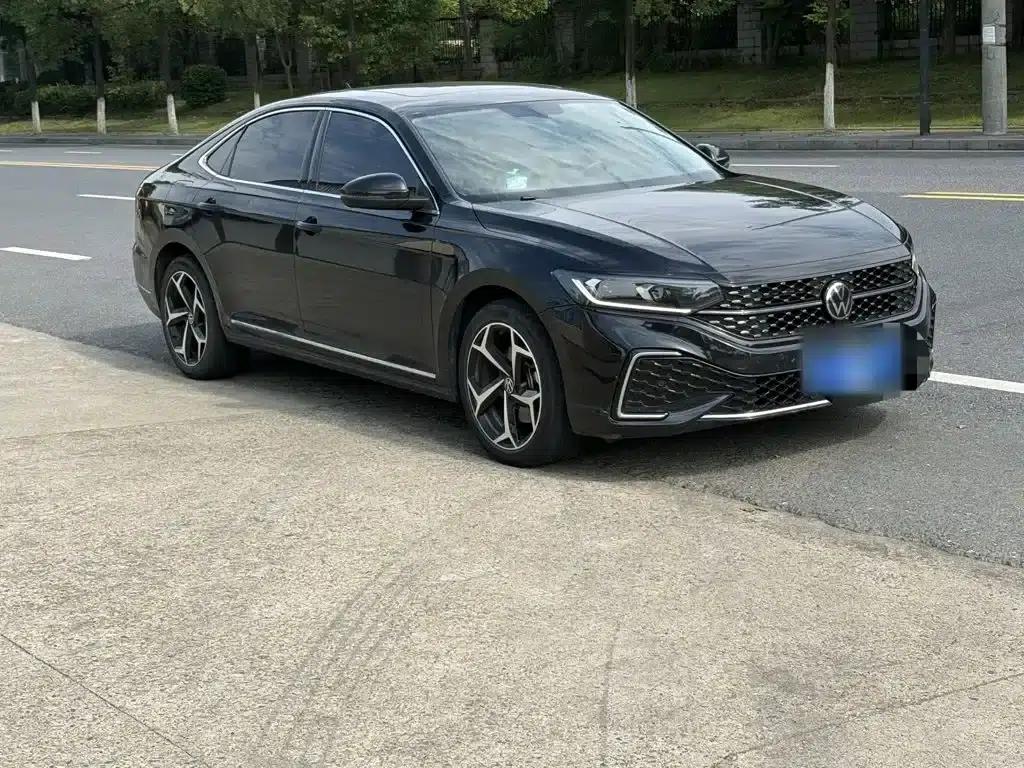 2024 Passat 380TSI Starry Sky Elite Edition — миниатюра 8