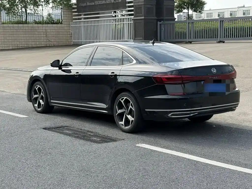 2024 Passat 380TSI Starry Sky Elite Edition — миниатюра 10