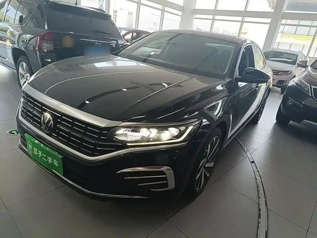 2024 Passat 330TSI Elite Edition — миниатюра 2