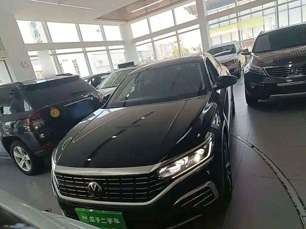 2024 Passat 330TSI Elite Edition — миниатюра 3