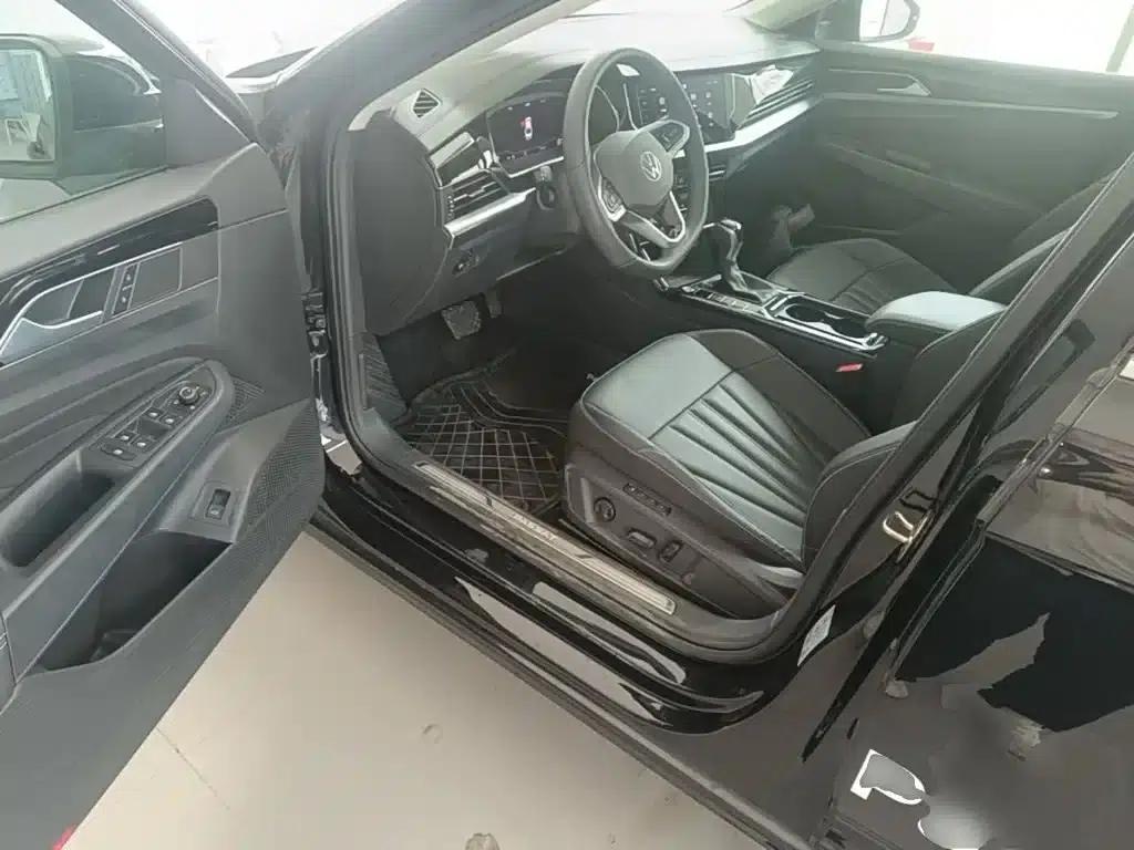 2025 Volkswagen Passat Outstanding Edition 380TSI Starry Sky Dragon Edition — миниатюра 16