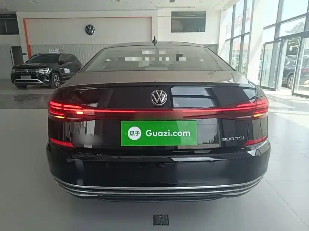 2025 Volkswagen Passat Outstanding Edition 380TSI Starry Sky Dragon Edition — миниатюра 6