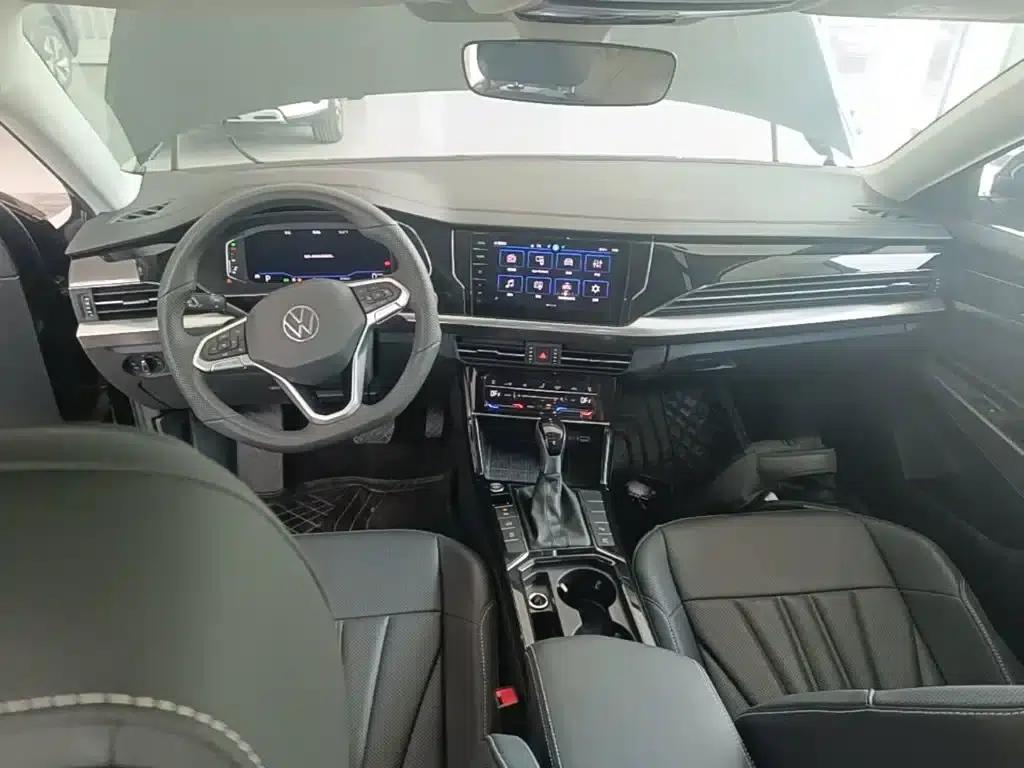 2025 Volkswagen Passat Outstanding Edition 380TSI Starry Sky Dragon Edition — миниатюра 10