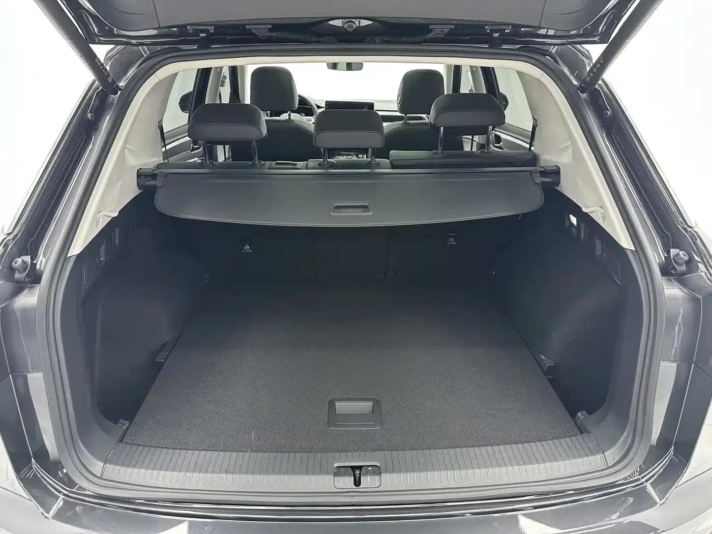 Tayron 2023 280TSI 2WD Luxury Plus Advanced Edition — миниатюра 18