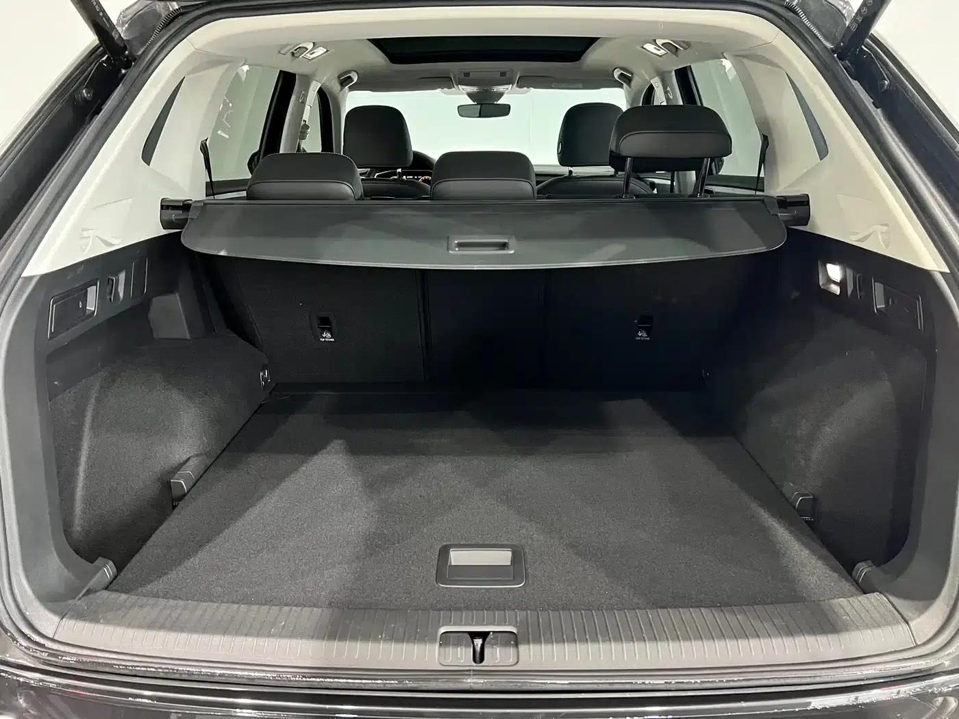 Tayron 2024 330TSI 2WD Luxury Plus Advanced Edition — миниатюра 9