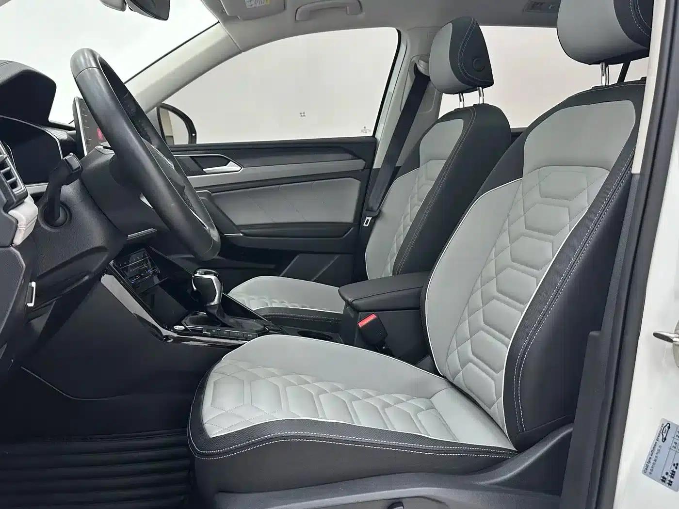Tayron 2023 280TSI 2WD Luxury Plus Advanced Edition — миниатюра 7