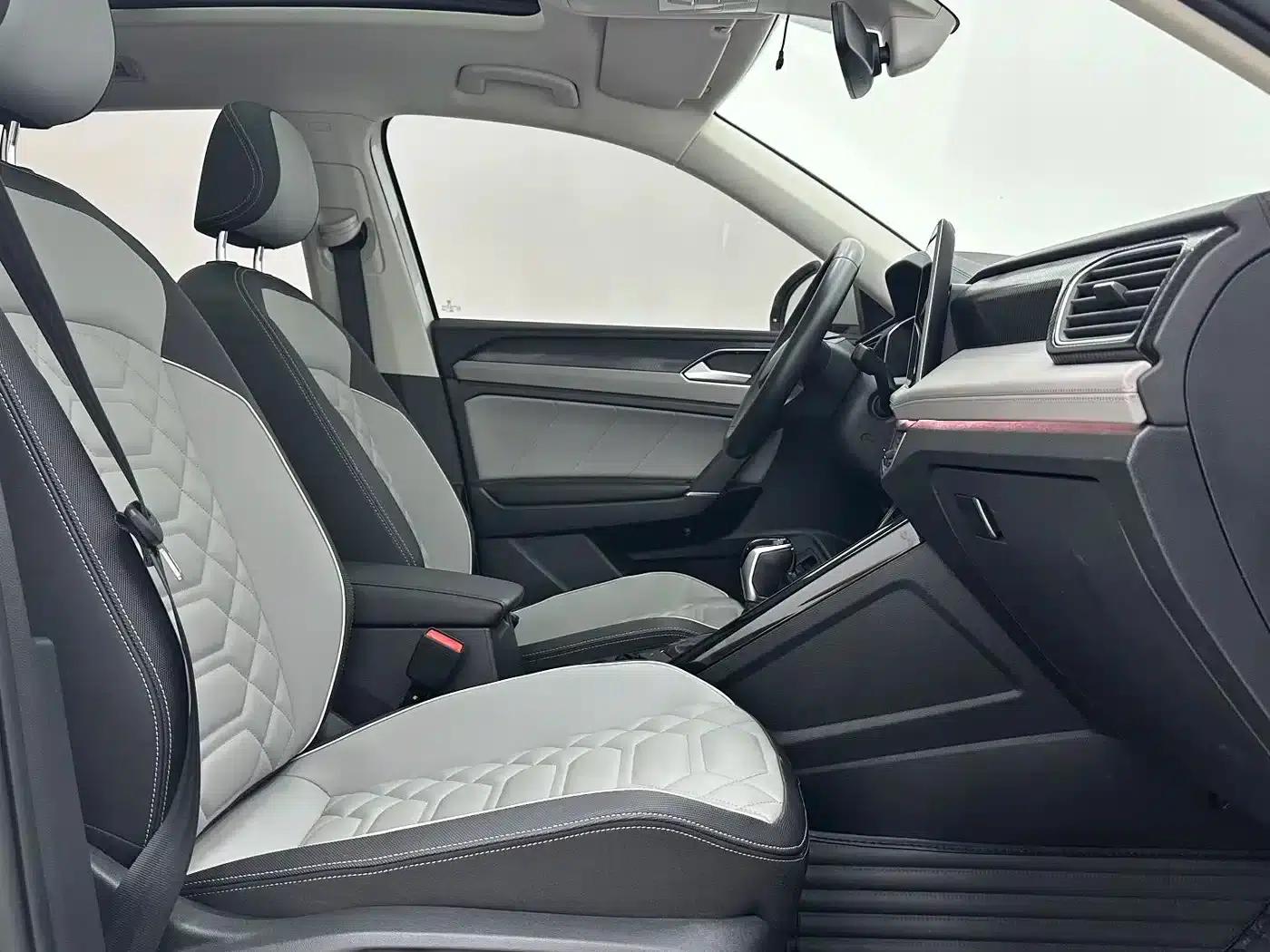 Tayron 2023 280TSI 2WD Luxury Plus Advanced Edition — миниатюра 8