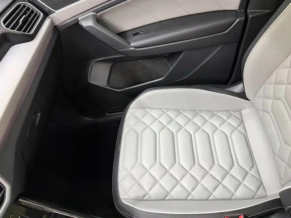 Tayron 2023 280TSI 2WD Luxury Plus Advanced Edition — миниатюра 13
