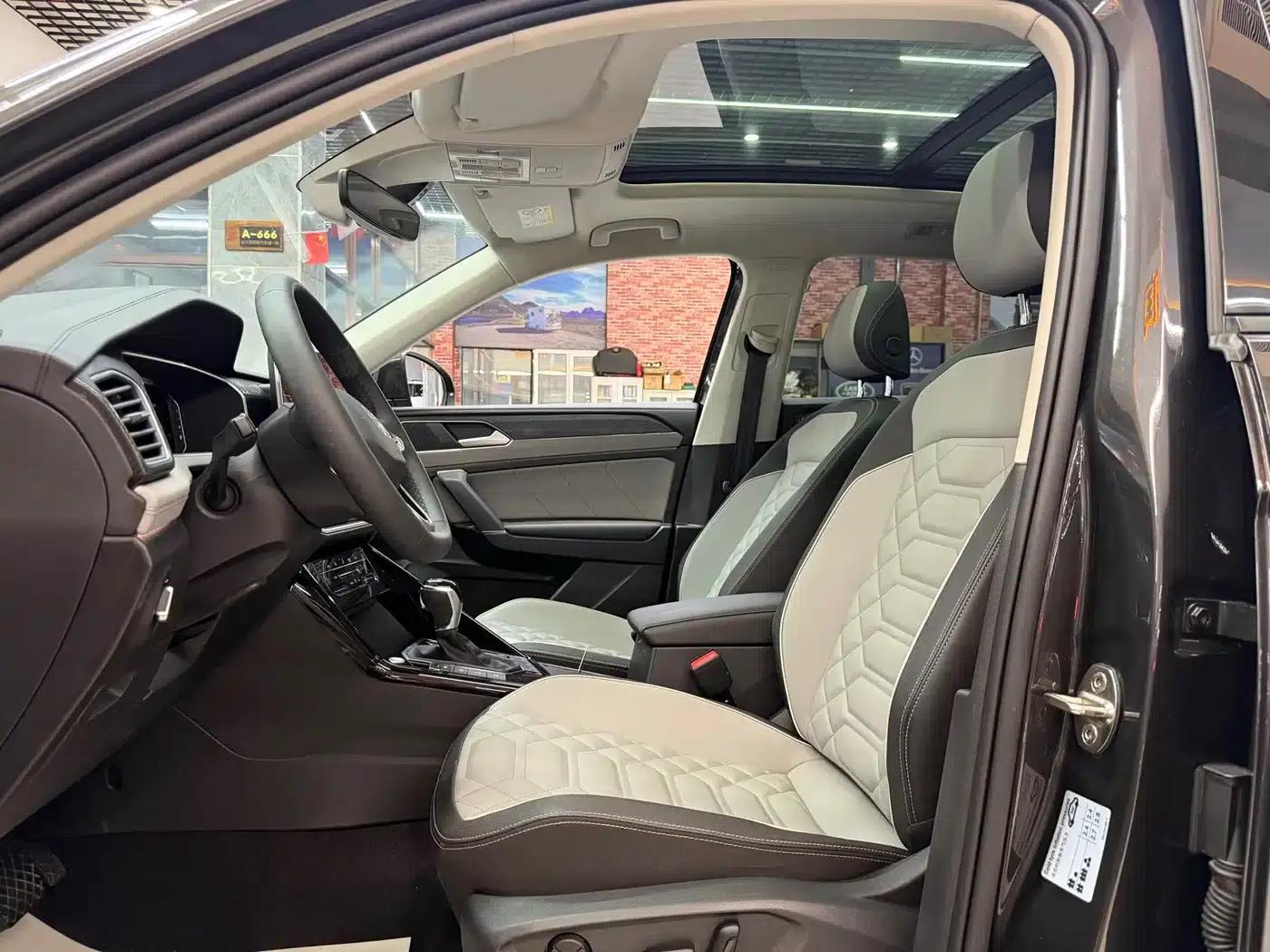 Tayron 2023 280TSI 2WD Luxury Plus Advanced Edition — миниатюра 11