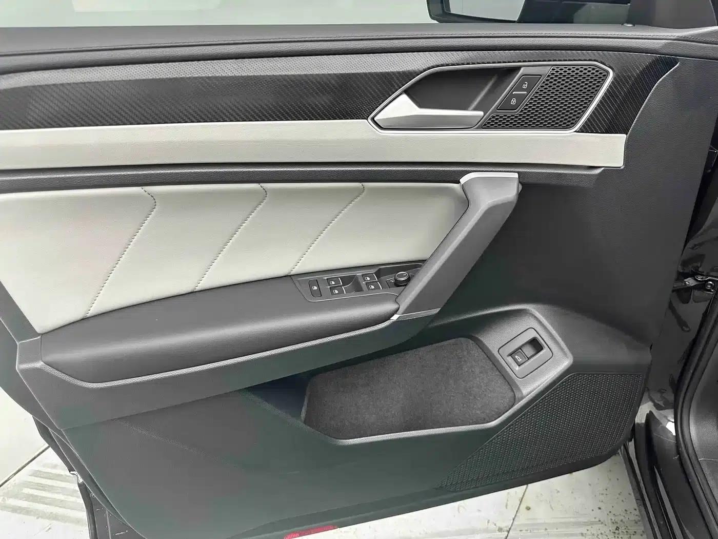 Tayron 2023 280TSI 2WD Luxury Plus Advanced Edition — миниатюра 10