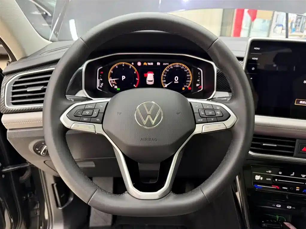 Tayron 2023 280TSI 2WD Luxury Plus Advanced Edition — миниатюра 11