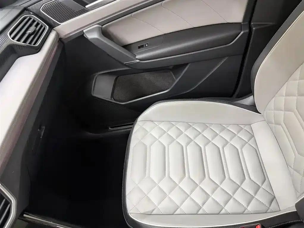 Tayron 2023 280TSI 2WD Luxury Plus Advanced Edition — миниатюра 13