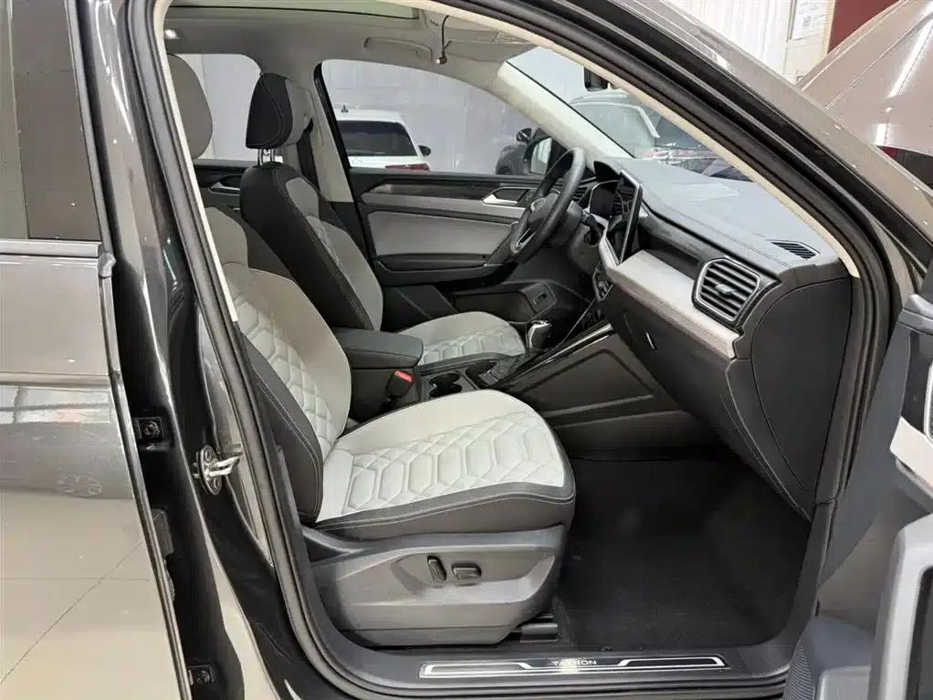 Tayron 2023 280TSI 2WD Luxury Plus Advanced Edition — миниатюра 21