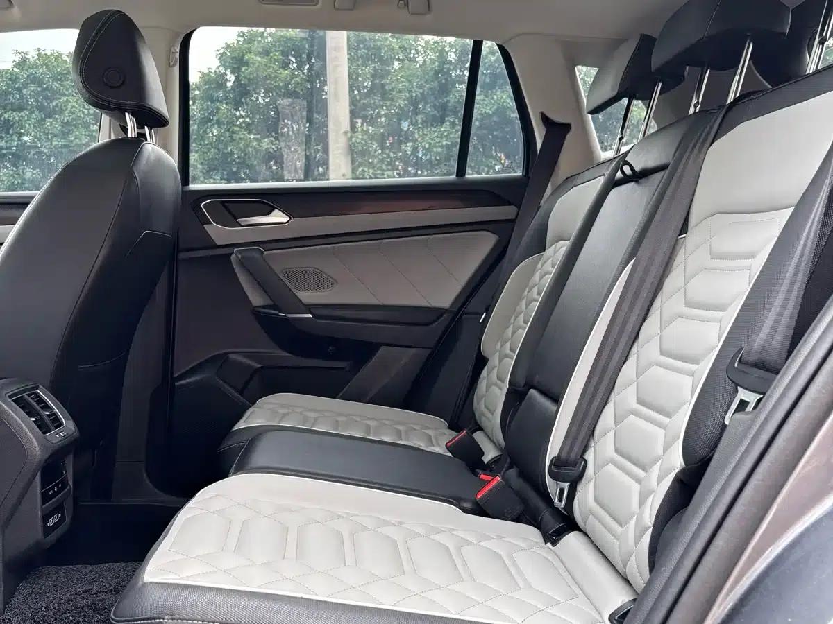 Tayron 2023 300TSI 2WD Luxury Plus Advanced Edition — миниатюра 12