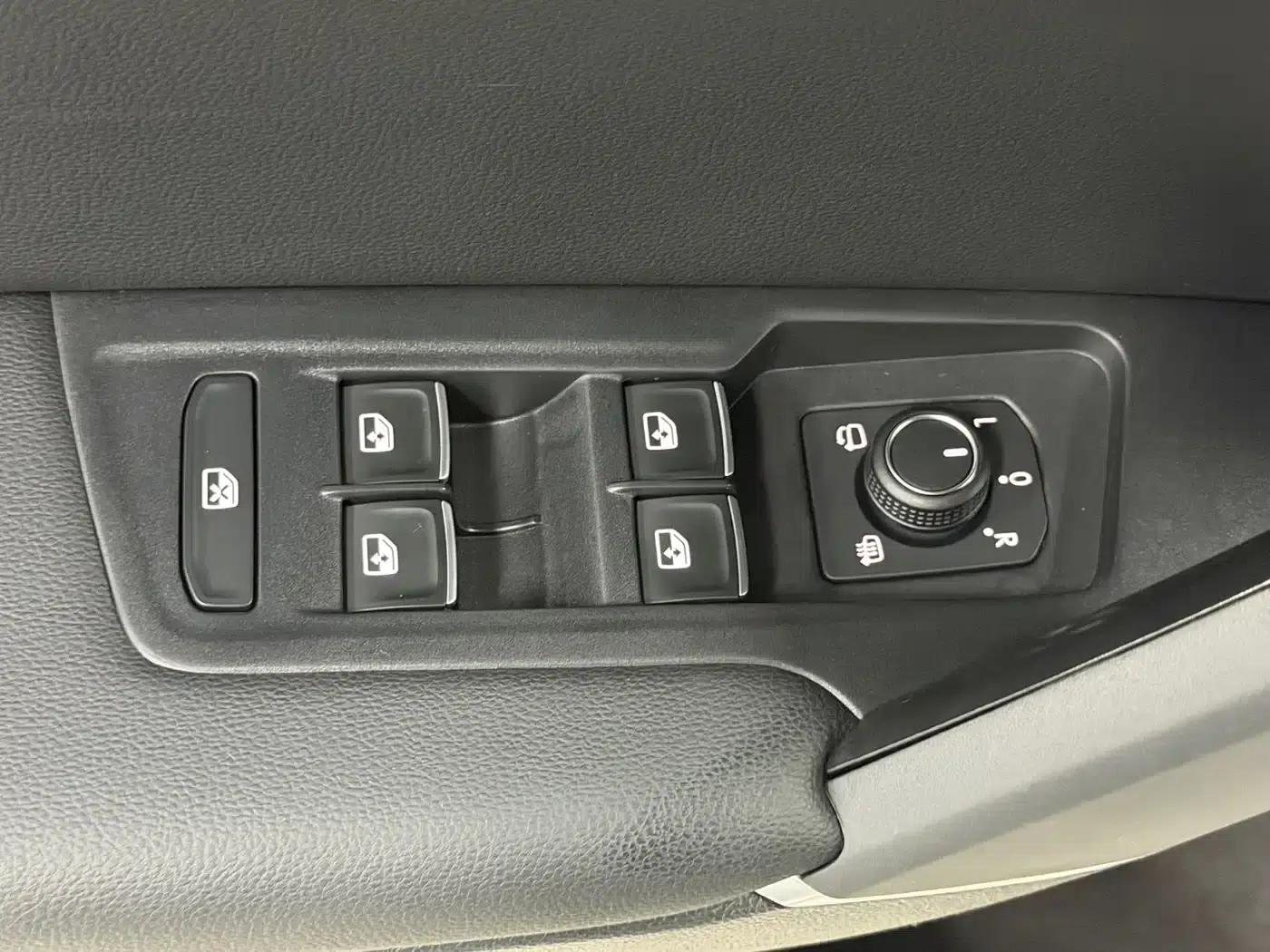 Tayron 2022 280TSI 2WD Luxury Intelligent Edition — миниатюра 7