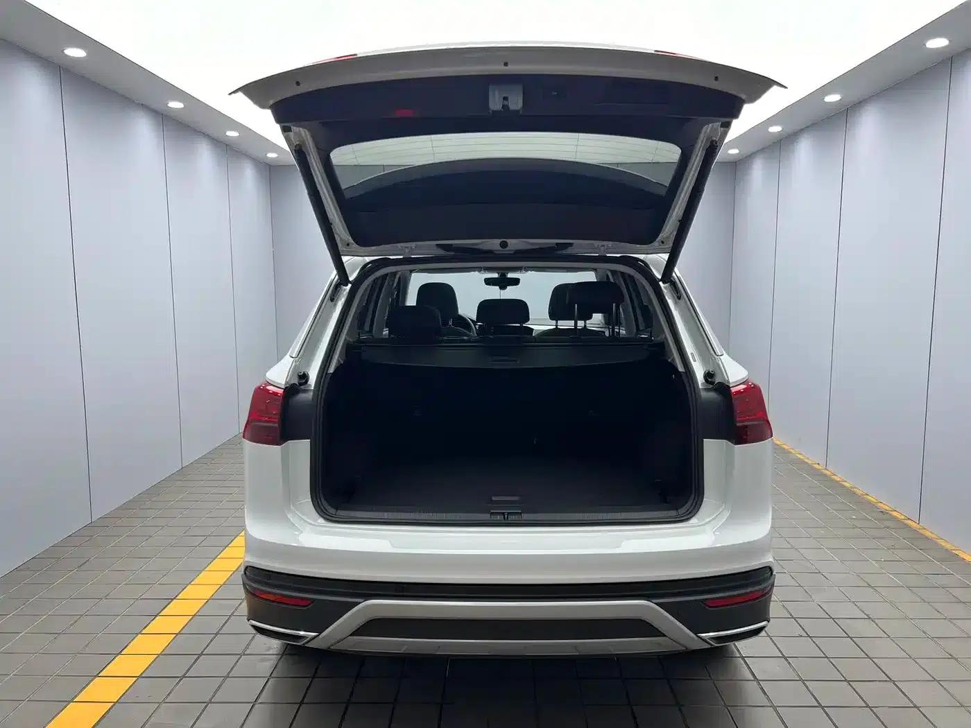 Tayron 2022 280TSI 2WD Luxury Intelligent Edition — миниатюра 18