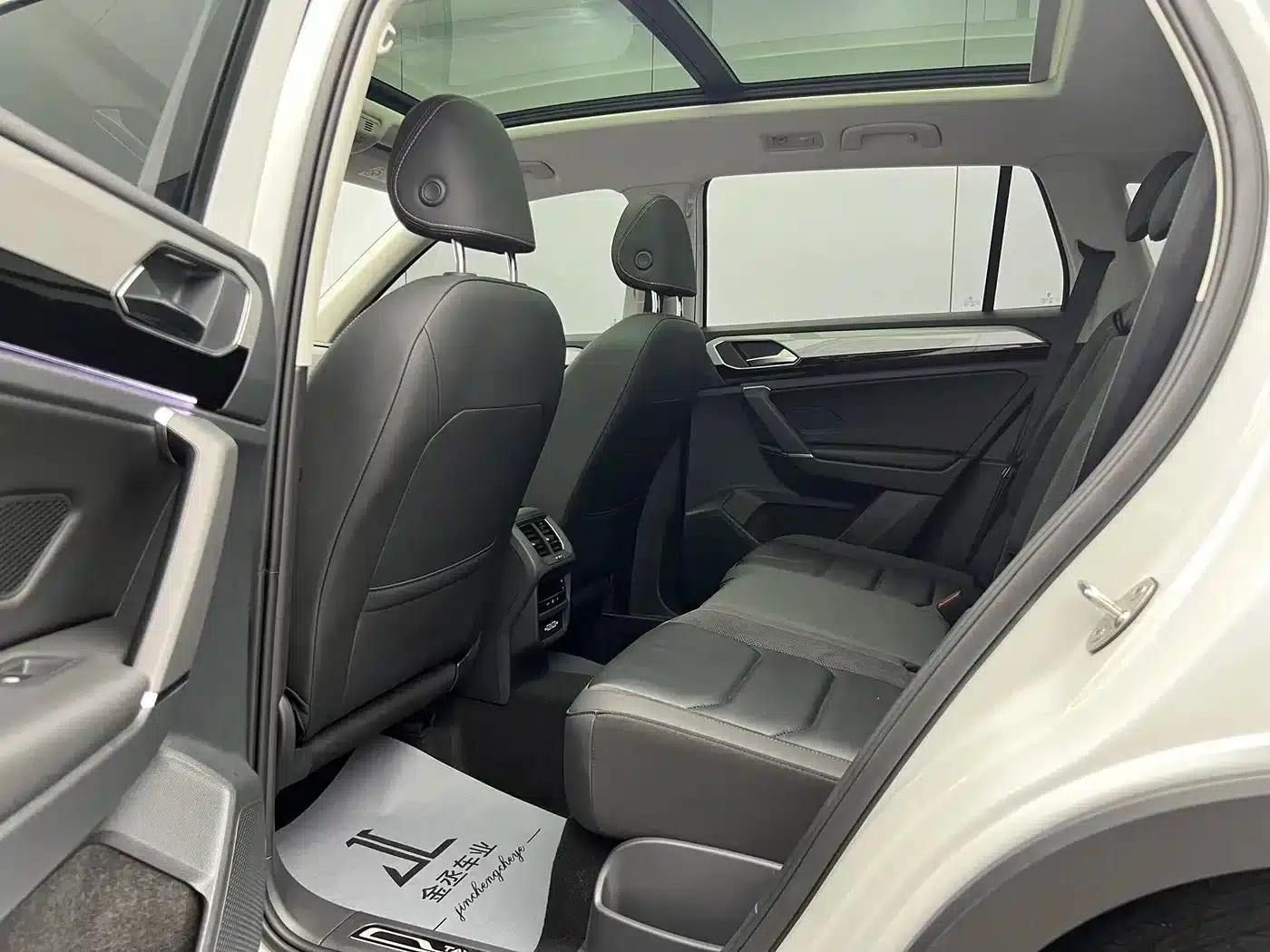 Tayron 2022 280TSI 2WD Luxury Intelligent Edition — миниатюра 8