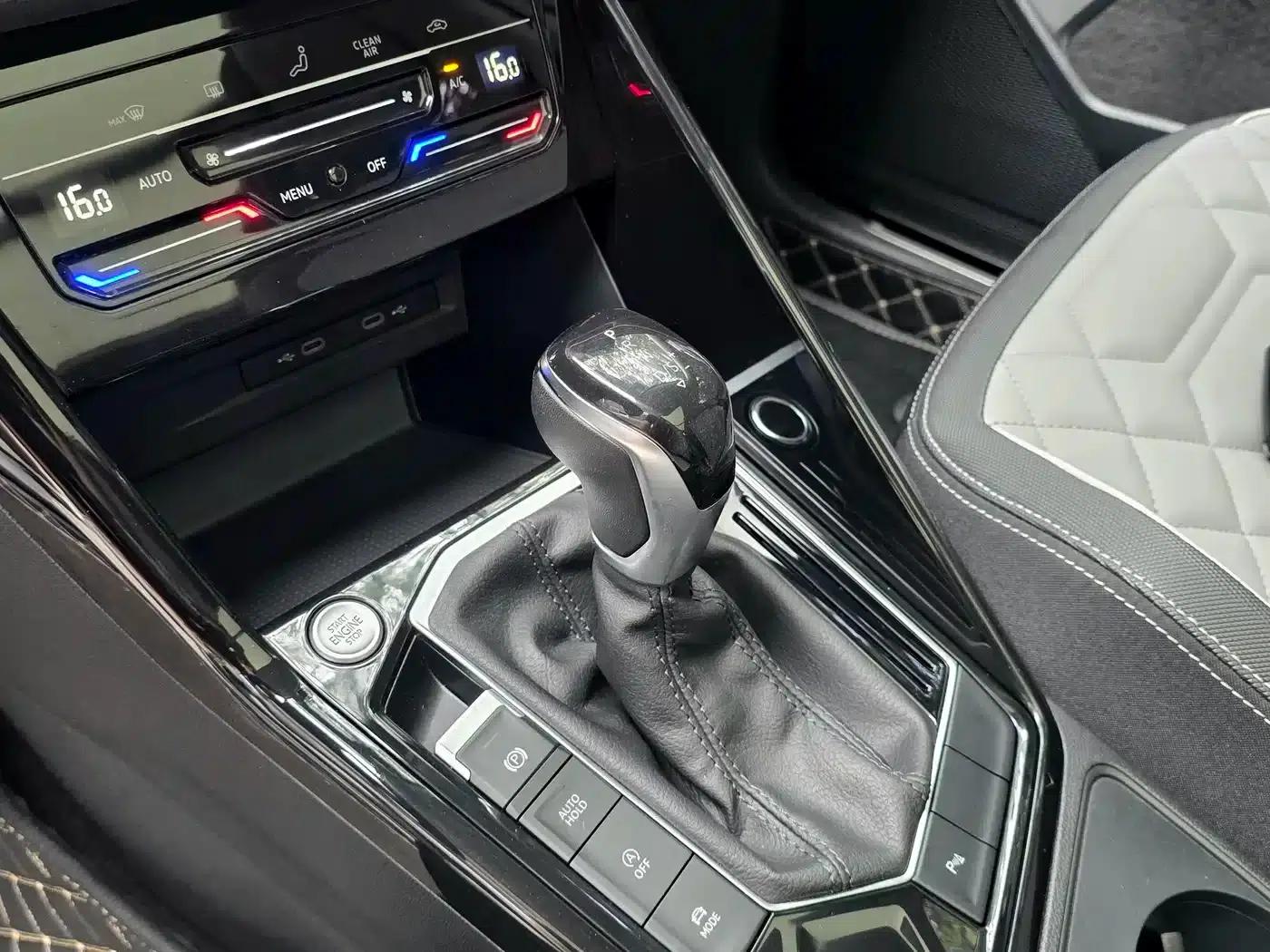 Tayron 2023 330TSI 2WD Luxury Plus Advanced Edition — миниатюра 13