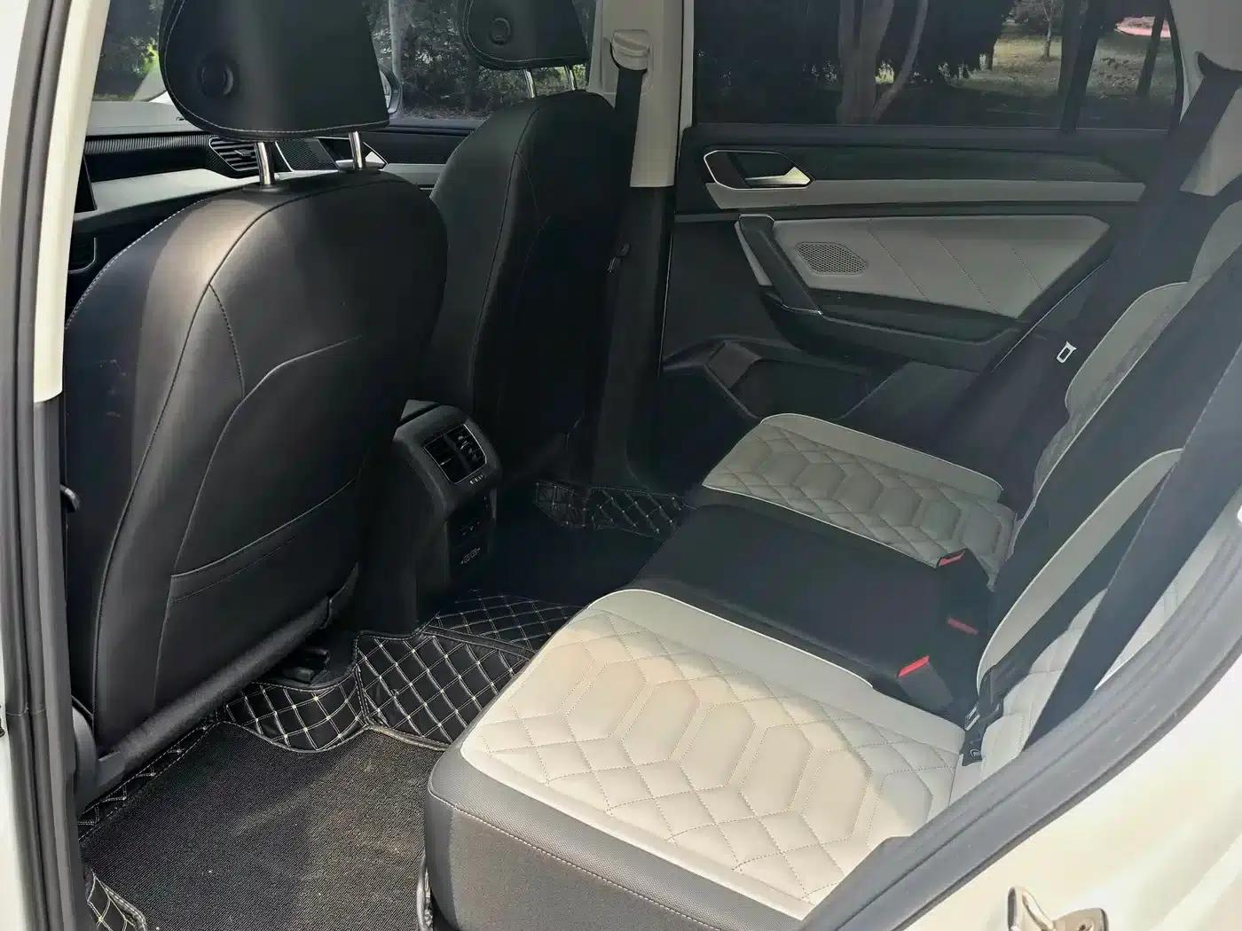 Tayron 2023 330TSI 2WD Luxury Plus Advanced Edition — миниатюра 7