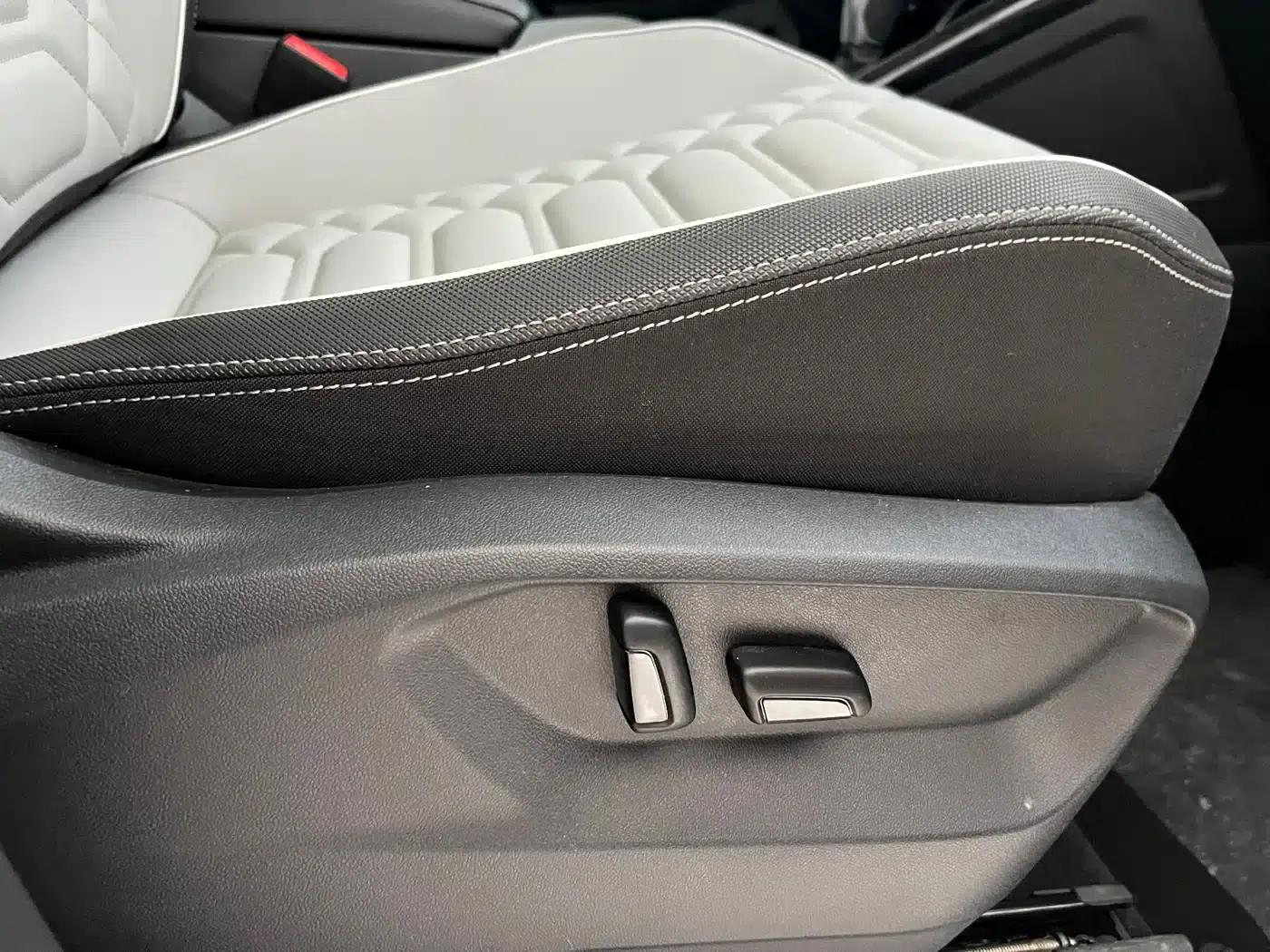 Tayron 2023 280TSI 2WD Luxury Plus Advanced Edition — миниатюра 25