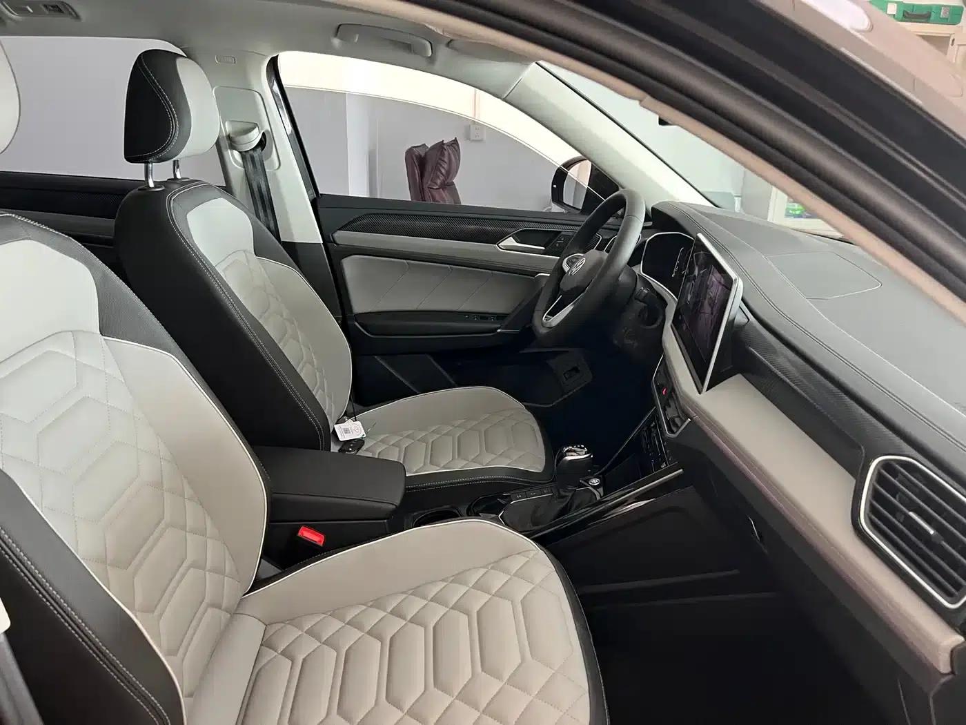 Tayron 2023 280TSI 2WD Luxury Plus Advanced Edition — миниатюра 26