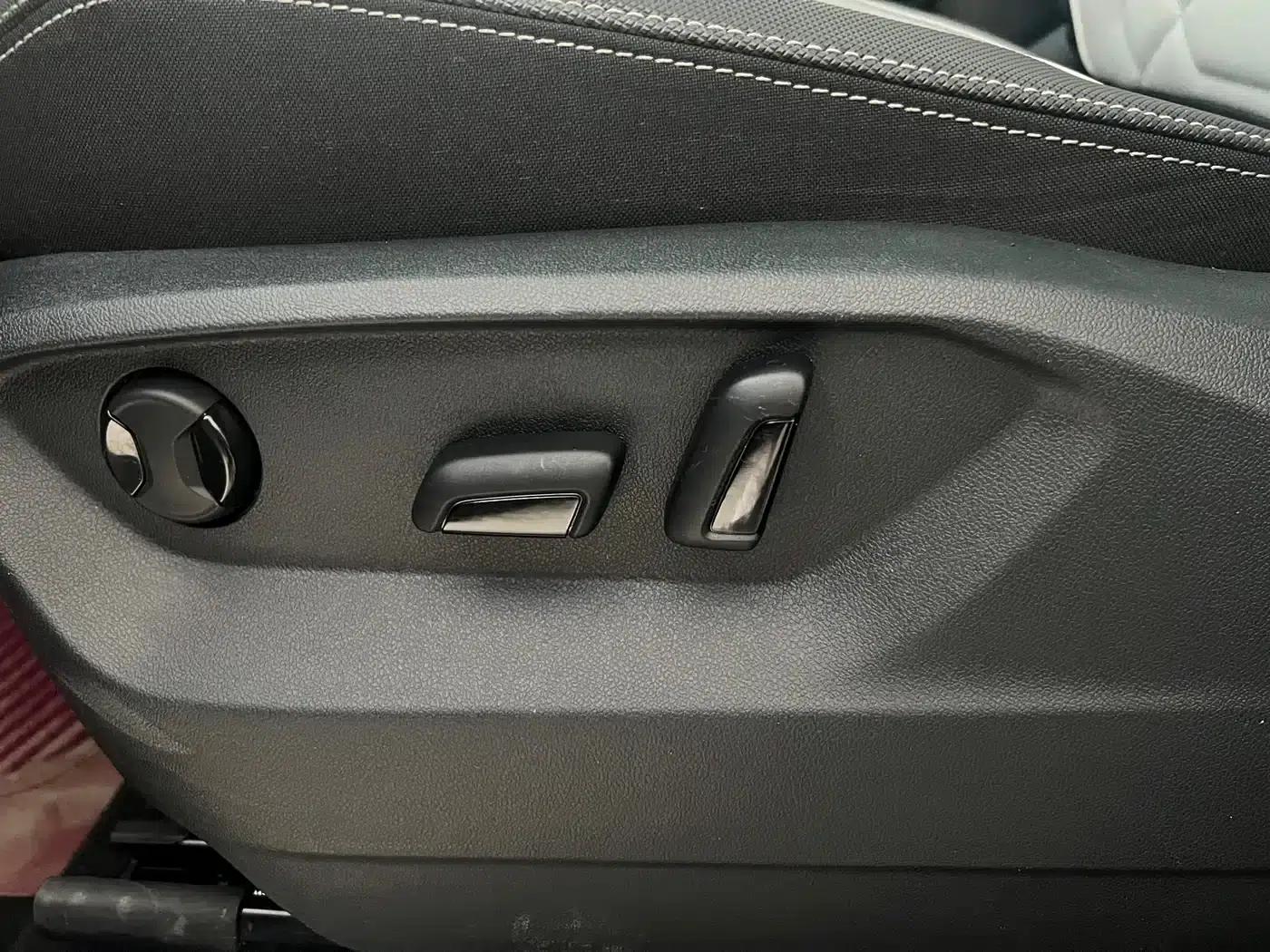 Tayron 2023 280TSI 2WD Luxury Plus Advanced Edition — миниатюра 9
