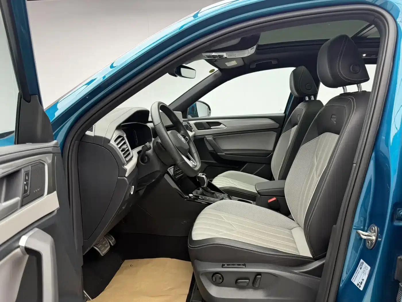 Tayron 2023 380TSI AWD R-Line Pro Smart Edition — миниатюра 7