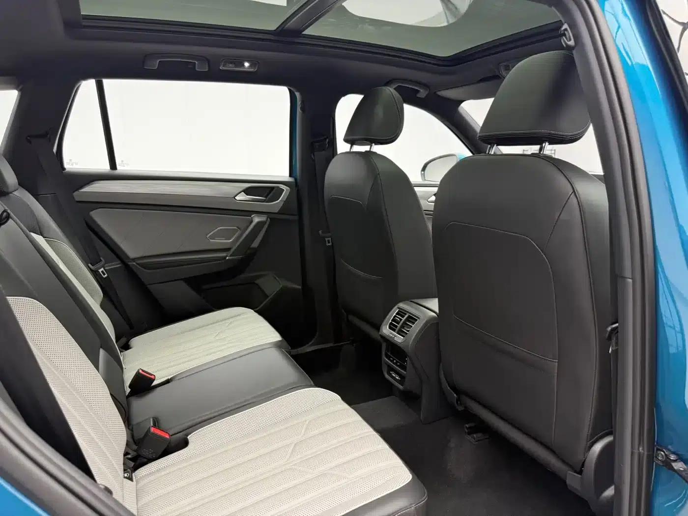 Tayron 2023 380TSI AWD R-Line Pro Smart Edition — миниатюра 9