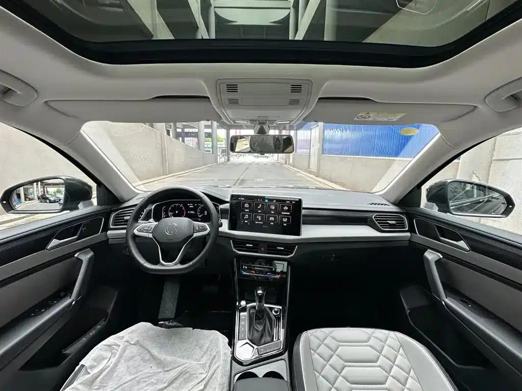 Tayron 2025 Popular Edition 300TSI — миниатюра 11