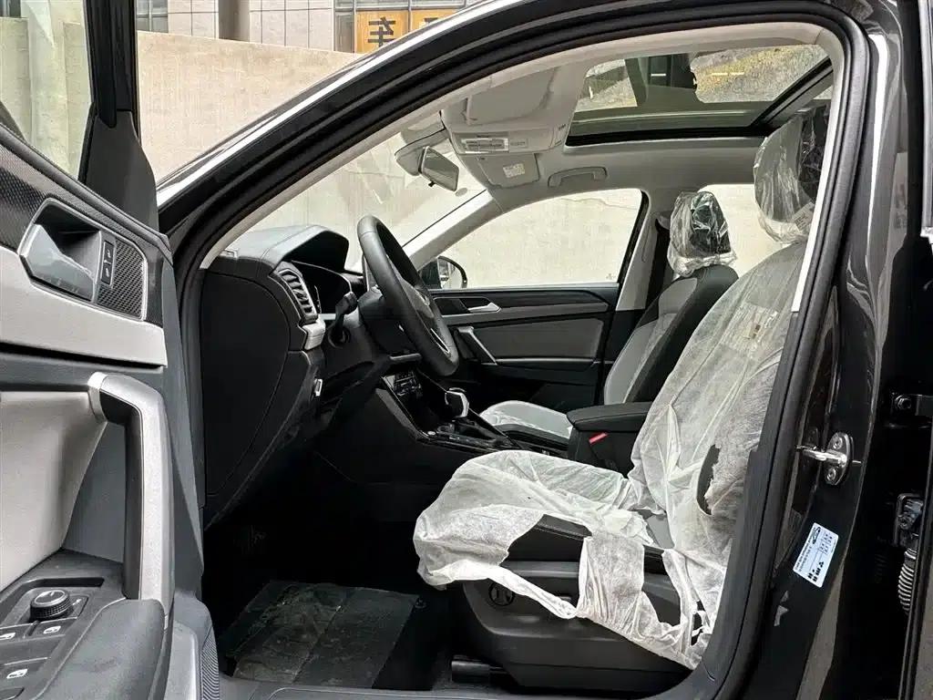 Tayron 2025 Popular Edition 300TSI — миниатюра 9