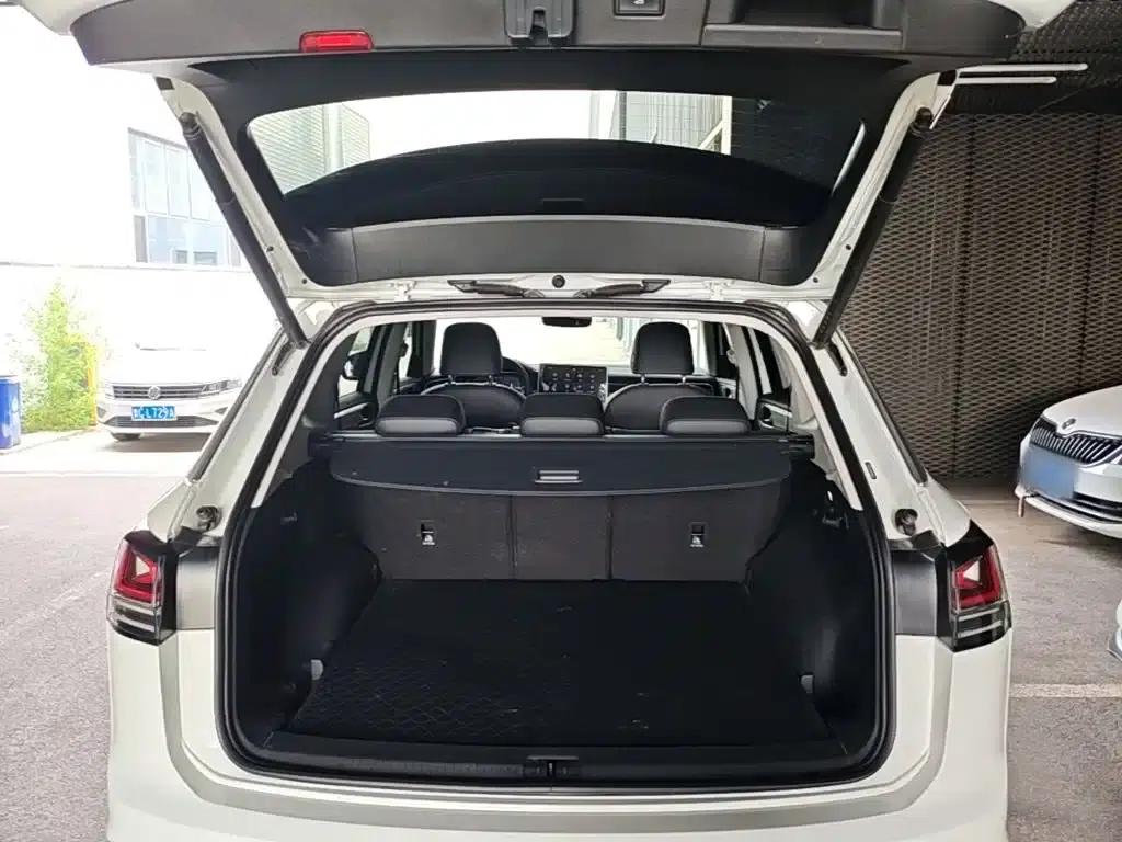 Tayron 2024 300TSI 2WD Luxury Plus Advanced Edition — миниатюра 19