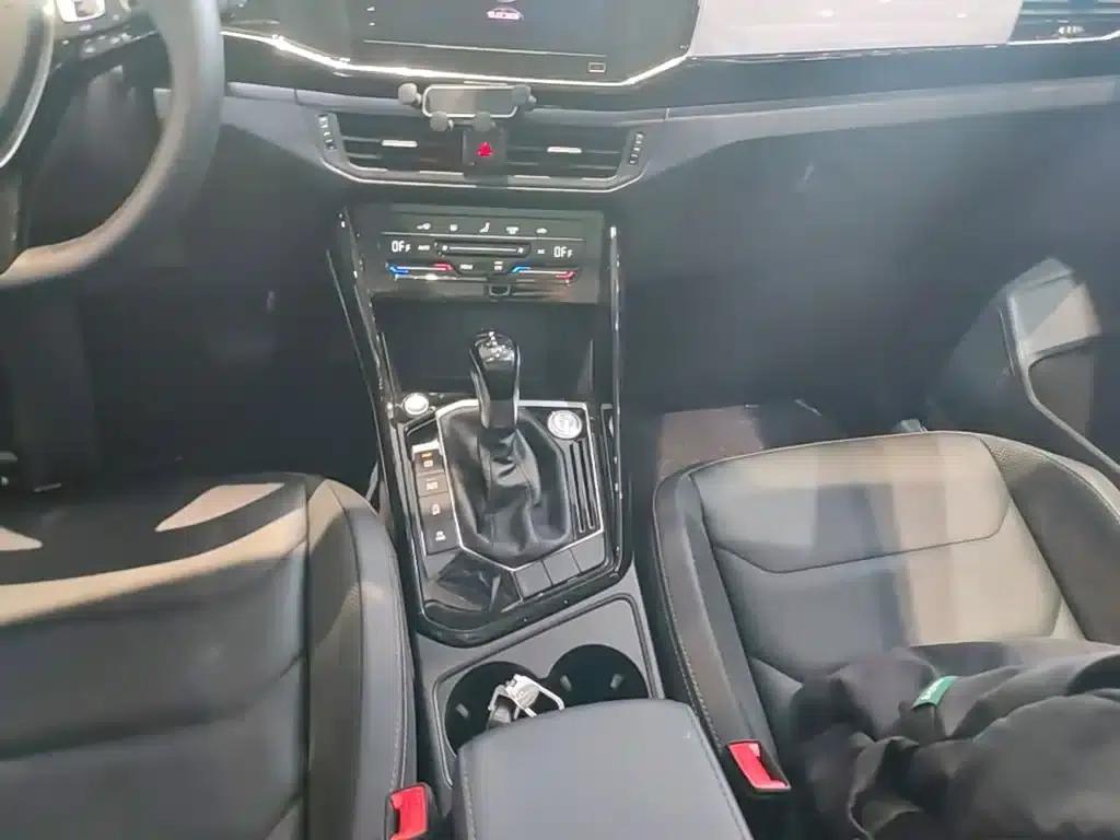 Tayron 2020 330TSI 2WD Luxury Intelligent Edition — миниатюра 14