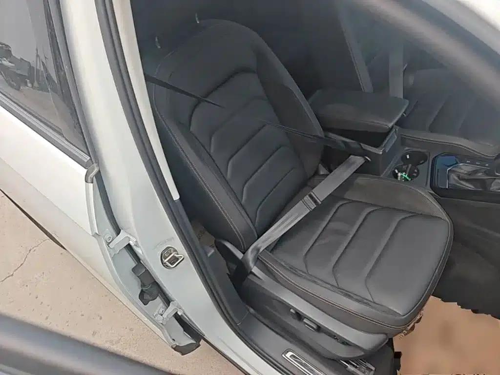 Tayron 2020 330TSI 2WD Luxury Intelligent Edition — миниатюра 25