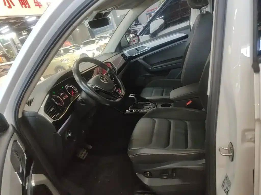 Tayron 2020 330TSI 2WD Luxury Intelligent Edition — миниатюра 15