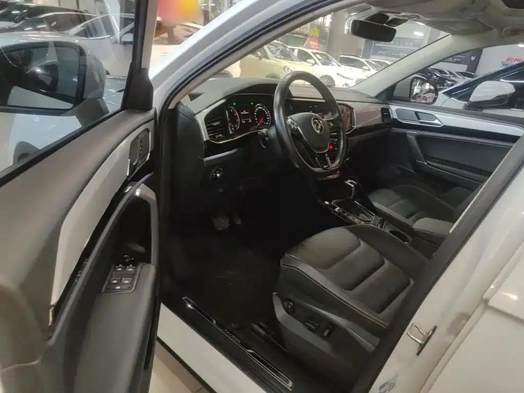 Tayron 2020 330TSI 2WD Luxury Intelligent Edition — миниатюра 16