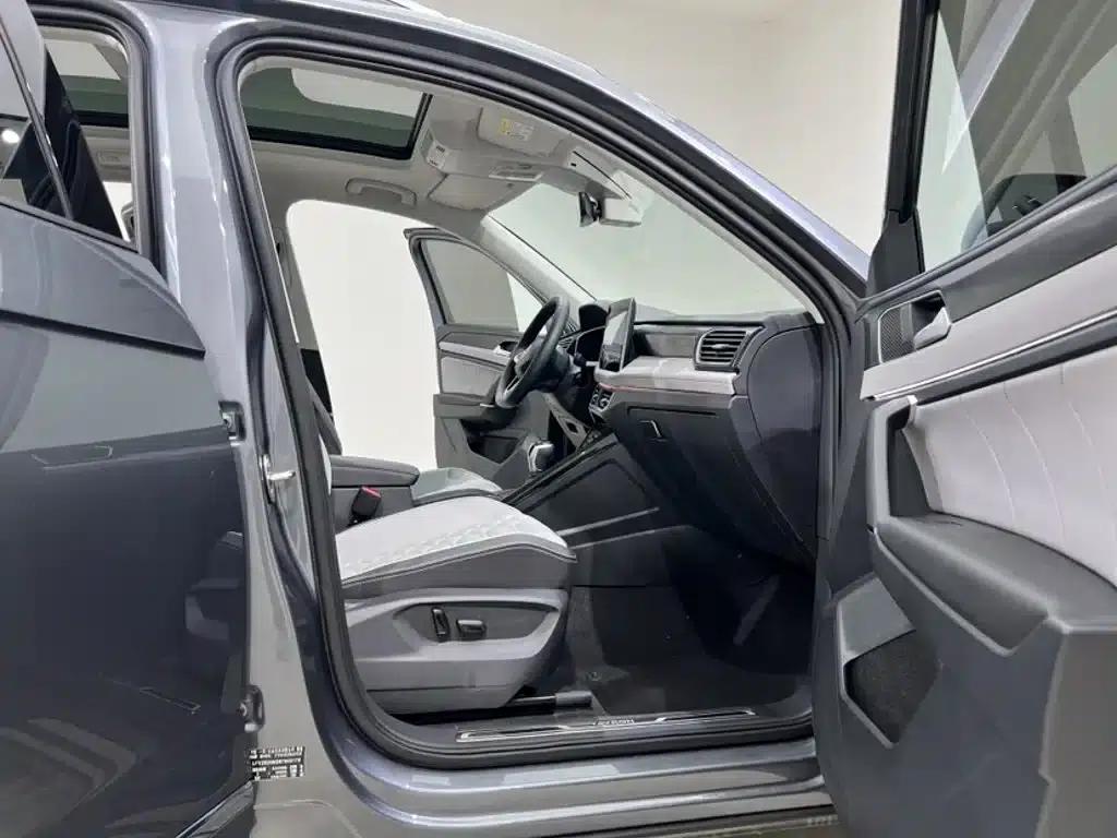 Tayron 2023 280TSI 2WD Luxury Plus Advanced Edition — миниатюра 12