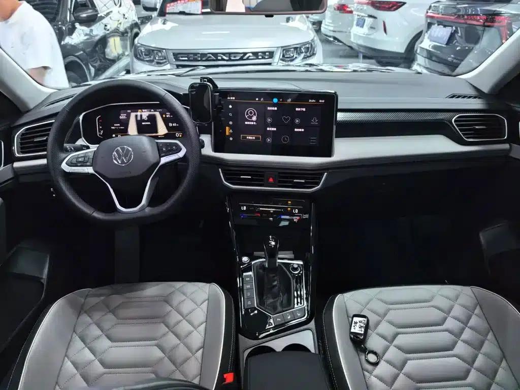 Tayron 2025 Popular Edition 300TSI — миниатюра 12