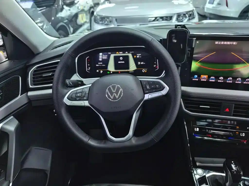Tayron 2025 Popular Edition 300TSI — миниатюра 3