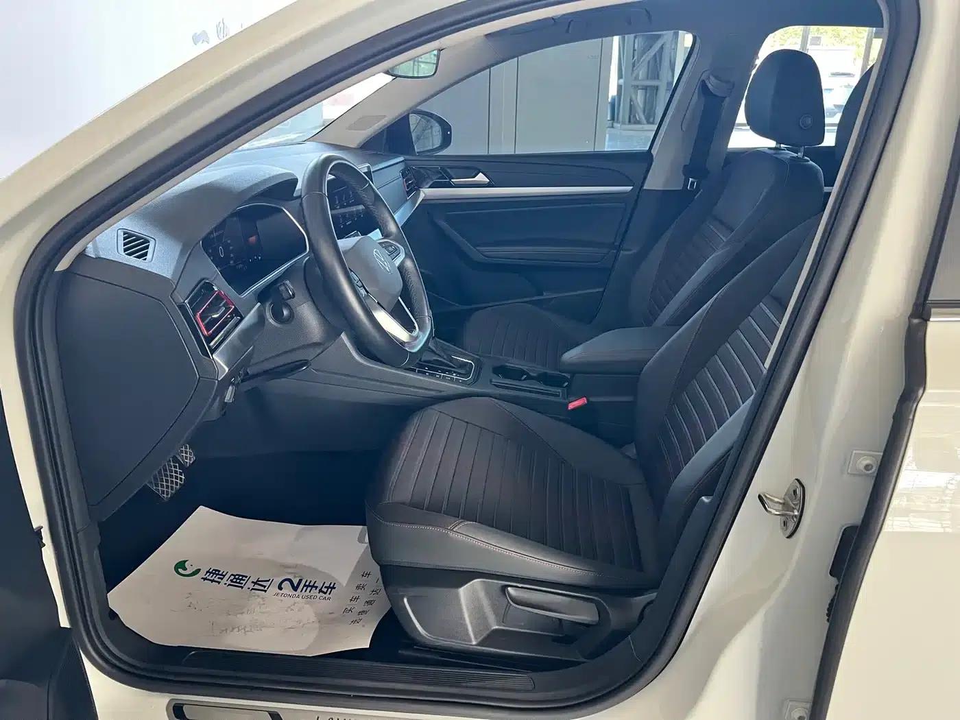 2023 Volkswagen Lavida 300TSI DSG Starry Sky Edition — миниатюра 16