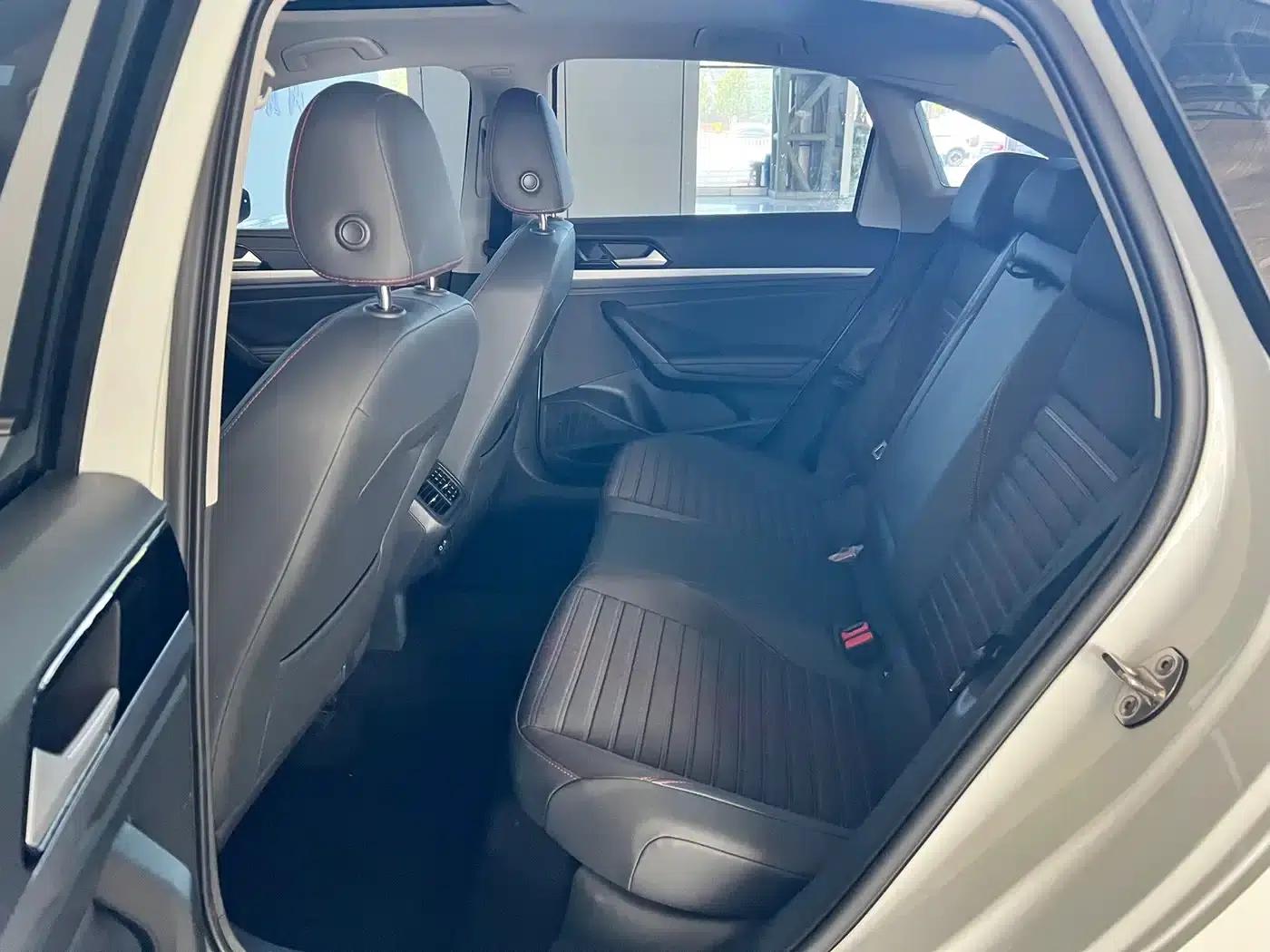 2023 Volkswagen Lavida 300TSI DSG Starry Sky Edition — миниатюра 29