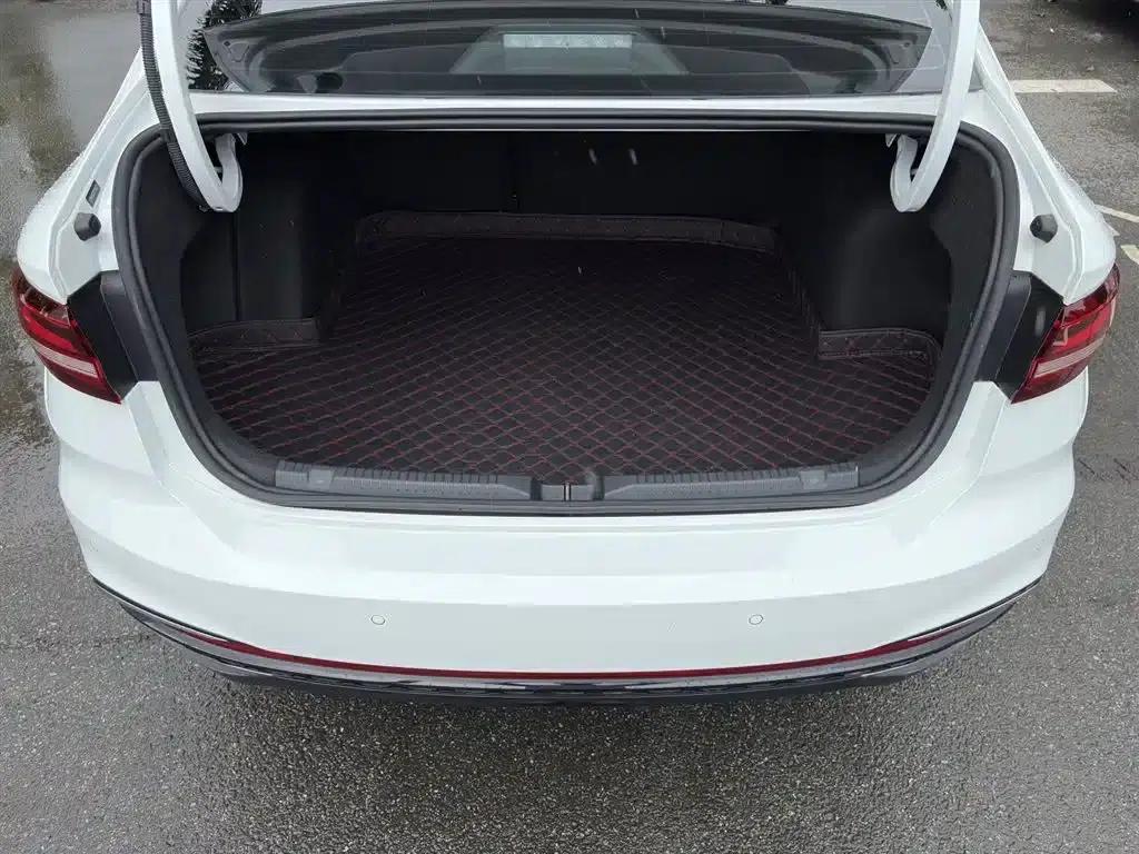 2024 Volkswagen Lavida 300TSI DSG Starry Sky Edition — миниатюра 14