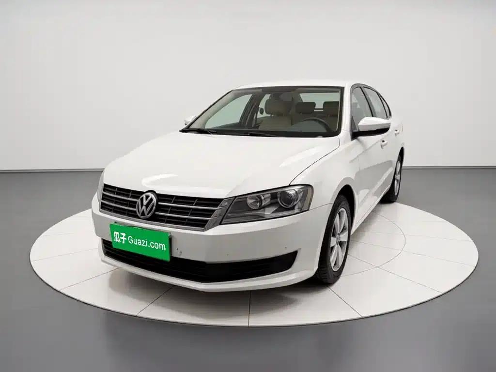 2013 Volkswagen Lavida Classic Facelift 1.6L Automatic Fashion Edition — миниатюра 1