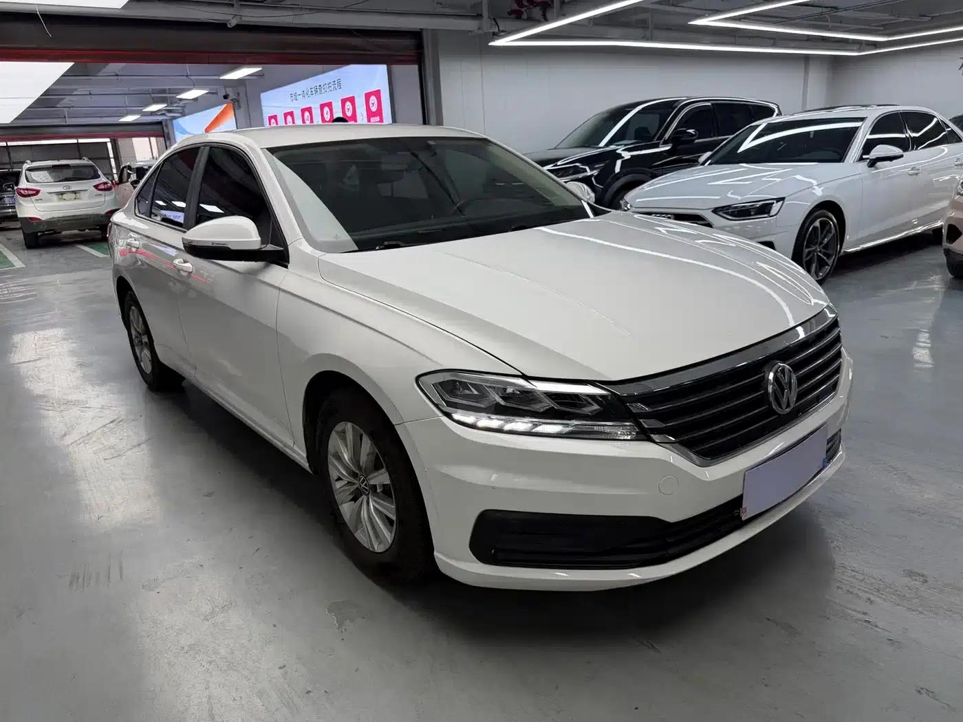 2021 Volkswagen Lavida 1.5L Automatic Fashion Edition — миниатюра 3