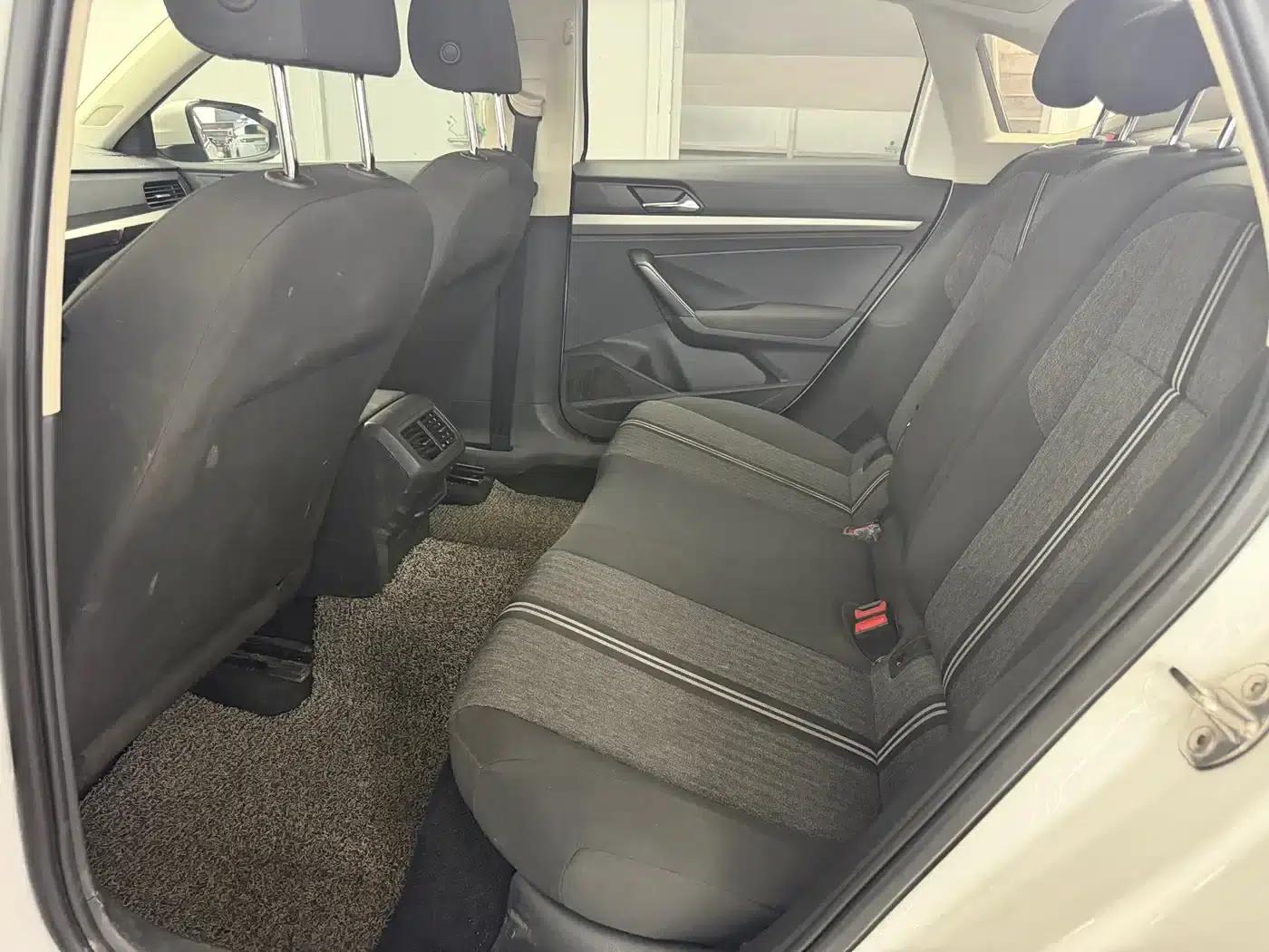 2021 Volkswagen Lavida 1.5L Automatic Fashion Edition — миниатюра 6