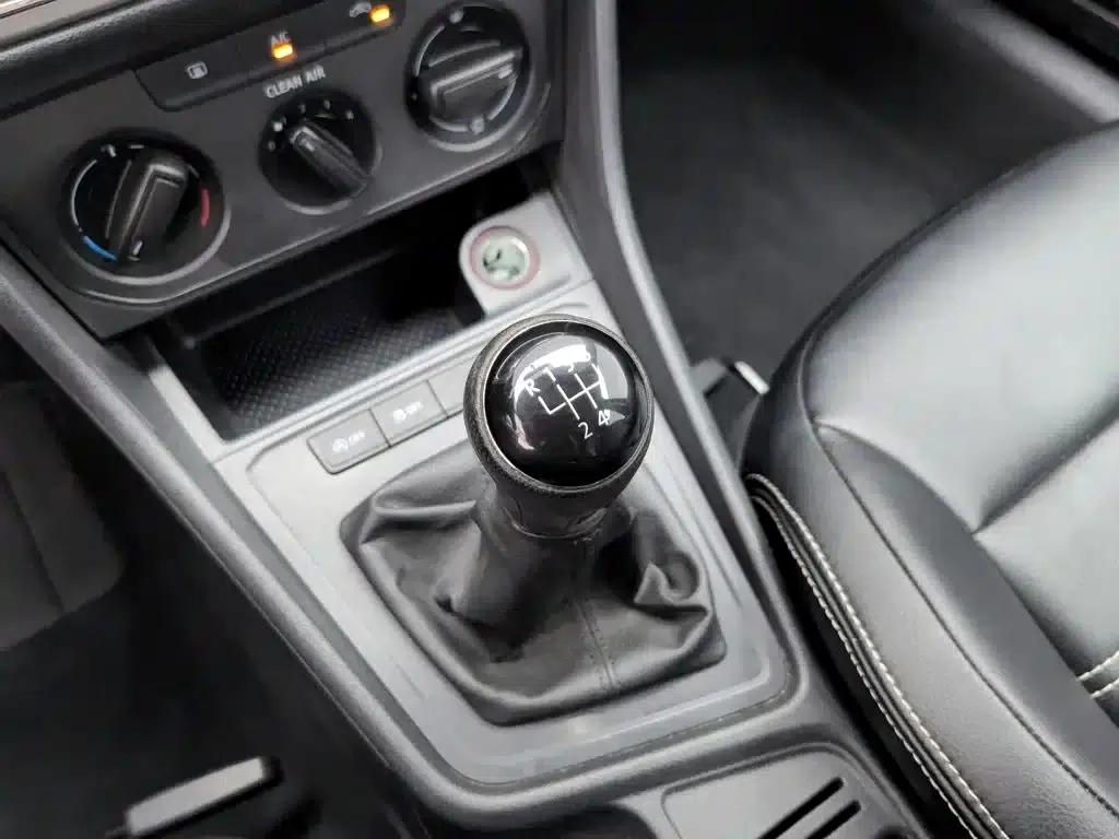 2019 Volkswagen Lavida, Lavida Start-up 1.5L Manual Fashion Edition (National VI Emission Standard) — миниатюра 13