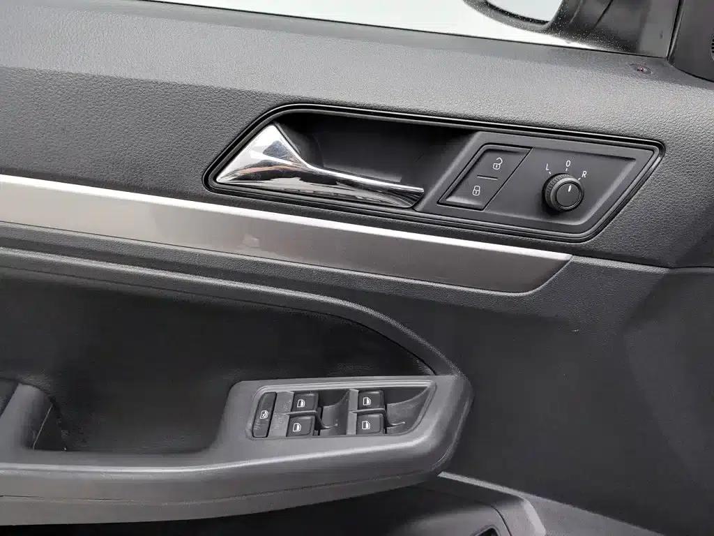 2019 Volkswagen Lavida, Lavida Start-up 1.5L Manual Fashion Edition (National VI Emission Standard) — миниатюра 9